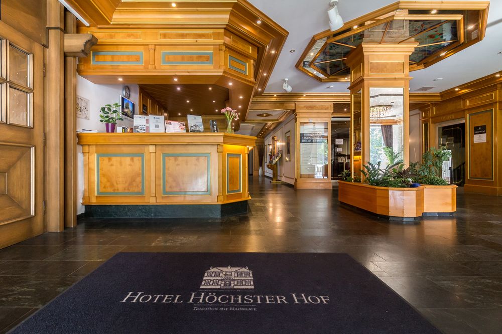 Tagungshotel Hochster Hof & Restaurant image 1